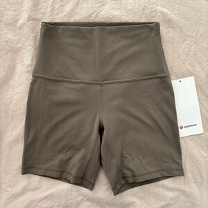 LULULEMON Align HR Short 6”